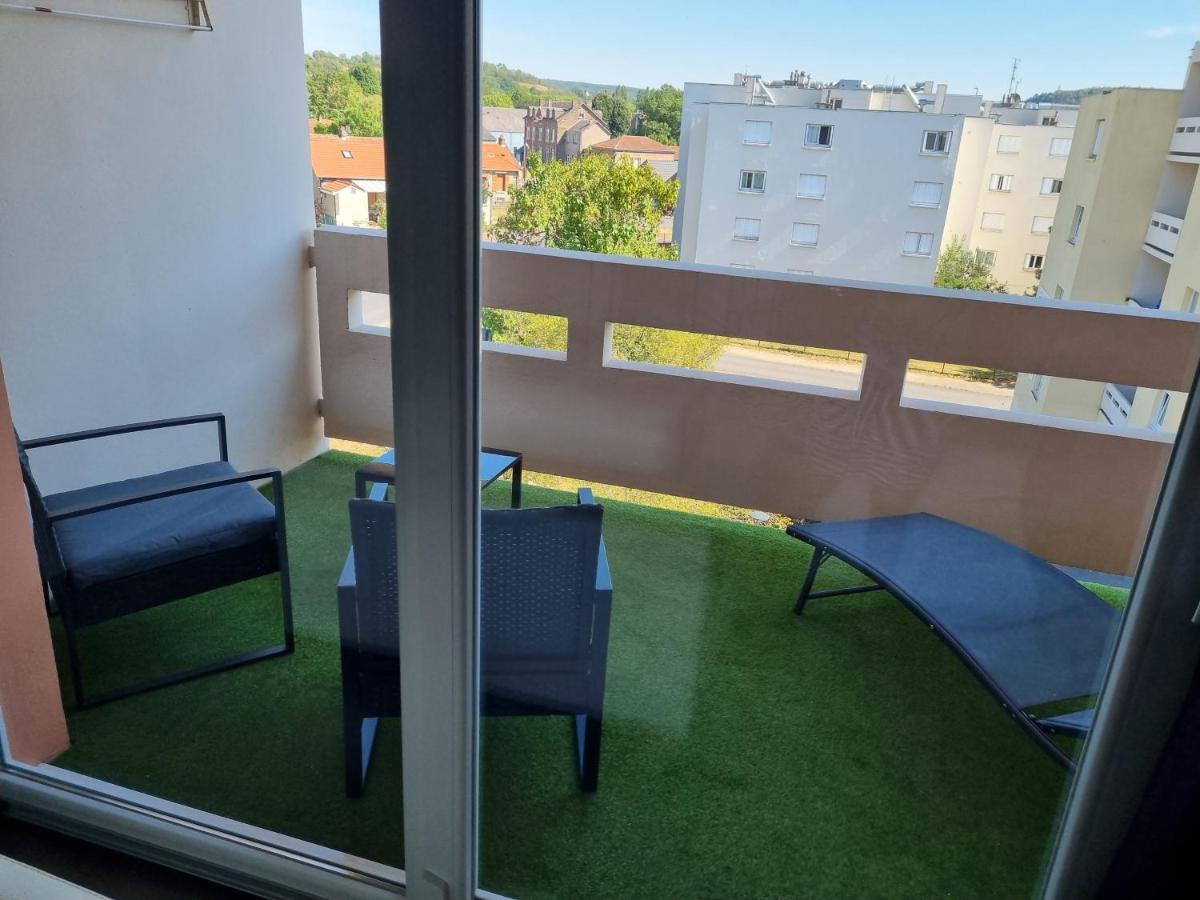 Bel Appartement 2 Chambres ,Residence Privee Givet Dış mekan fotoğraf